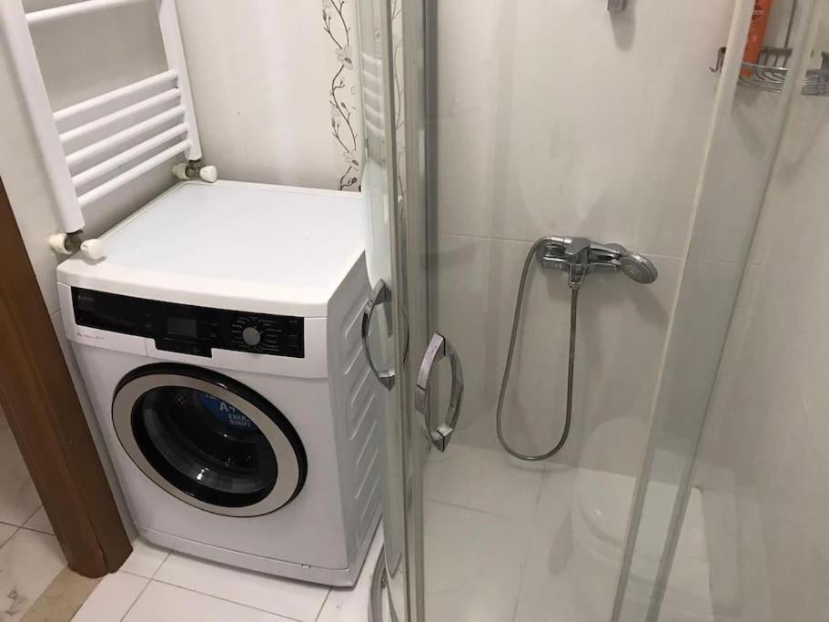 Istanbul'Un Merkezinde Cevahir Avm Karsisi 1+1 Yeni Ev Zewnętrze zdjęcie
